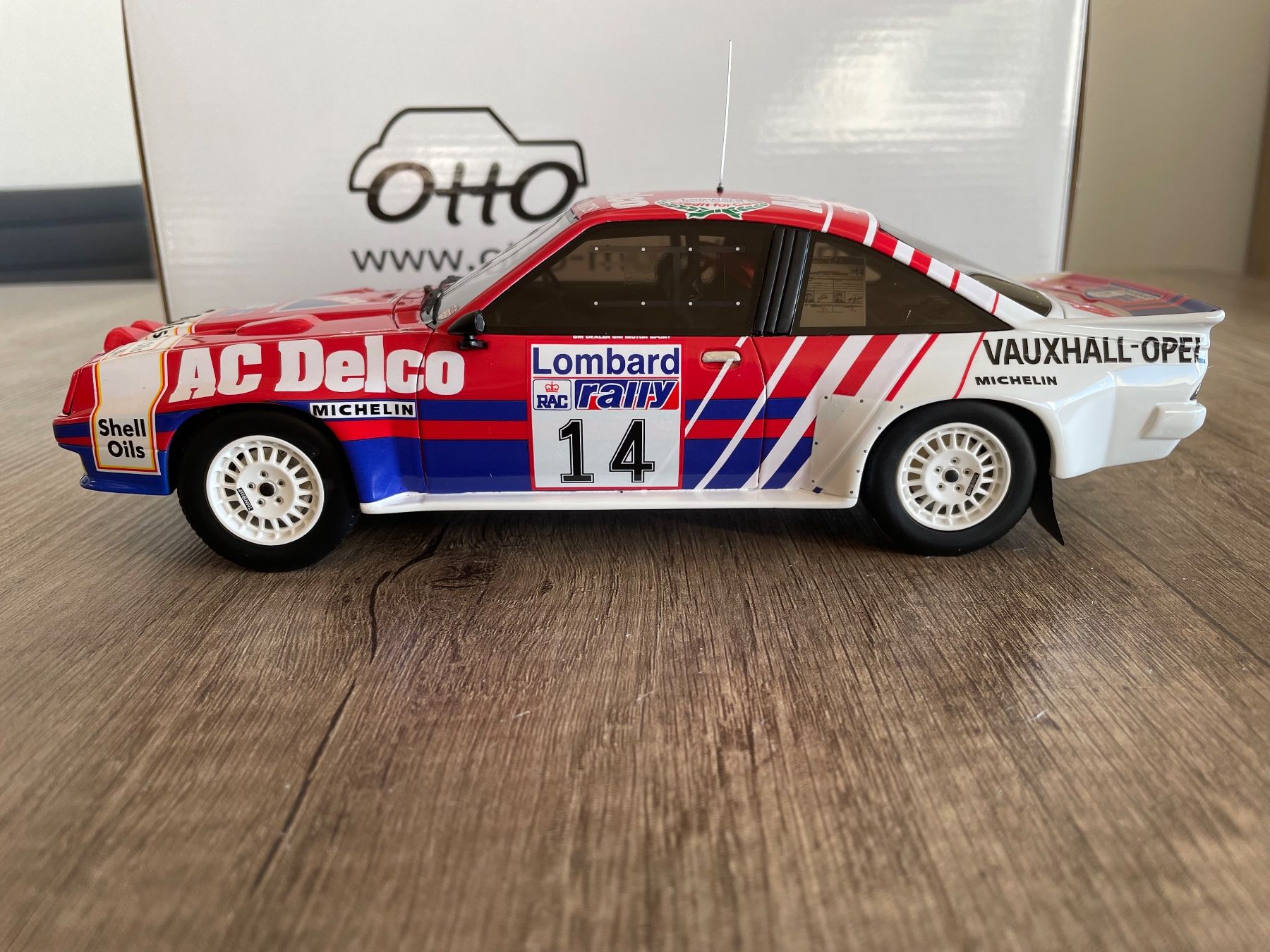 Opel Modellautos: OPEL MANTA Gr.B 1/18 OTTO MODELS NEW – Neu und originalverpackt aus Tolochenaz von Dorry01 1