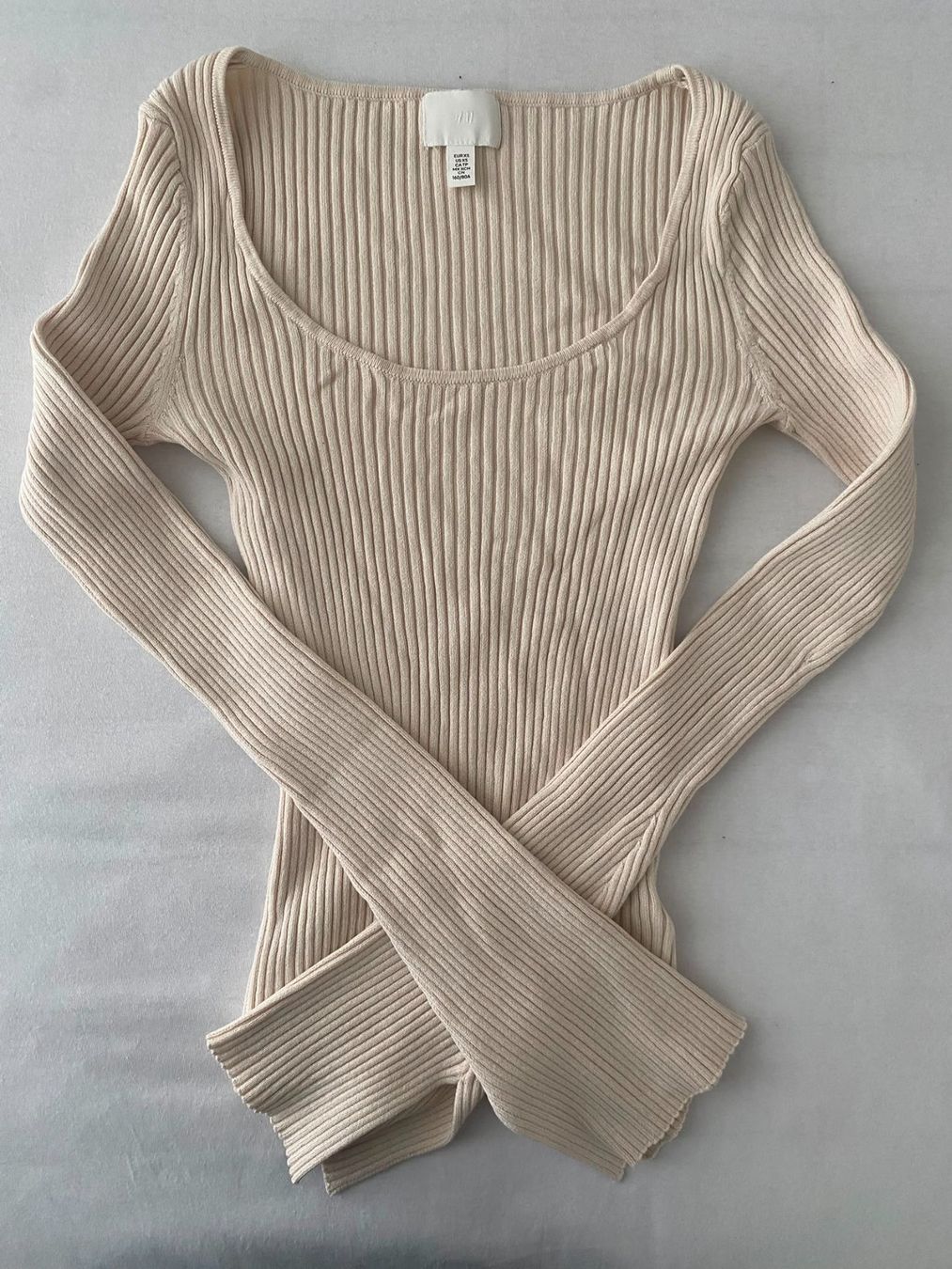 H&M Pulls et sweat-shirts: H&M Langarm Pullover – D'occasion à Mühlau par PatrickD1969