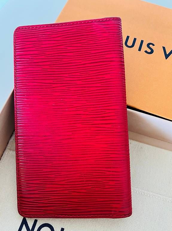 Portafogli: Porte-cartes simple Louis Vuitton – Usato da Basel venduto da wen_5dxl 2