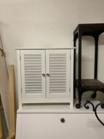 Badezimmerschrank