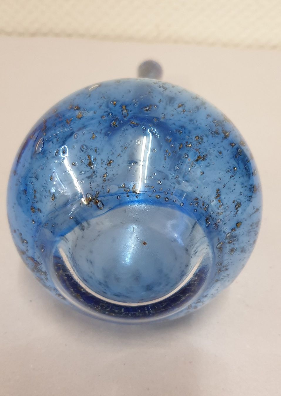 Vasen & Gefässe: Mundgeblasene Vase, Glasvase blau mit Goldflocken – Gebraucht aus Emmen von magelan 2