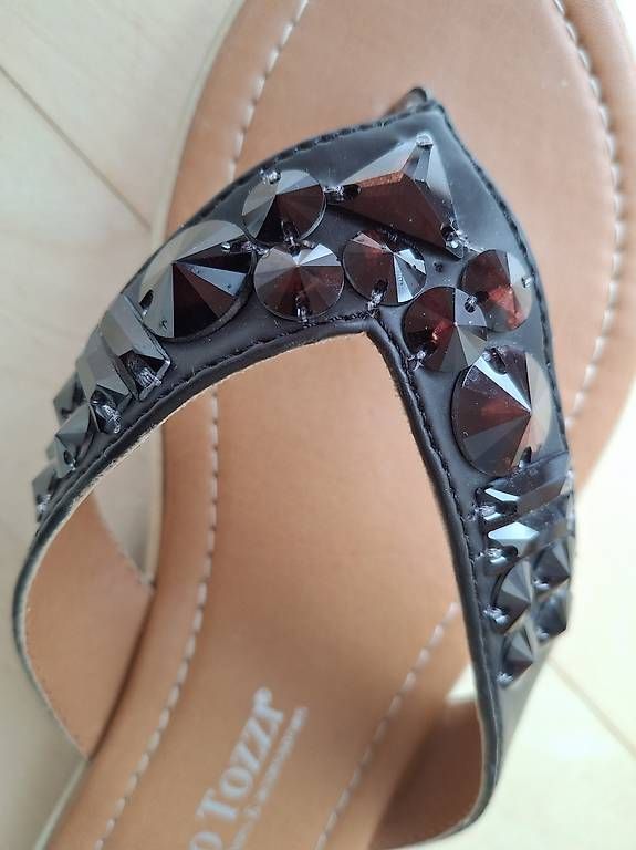 Scarpe da donna: Sandalen/Zehentrenner – Usato da Hochdorf venduto da wrz_6x2d 1