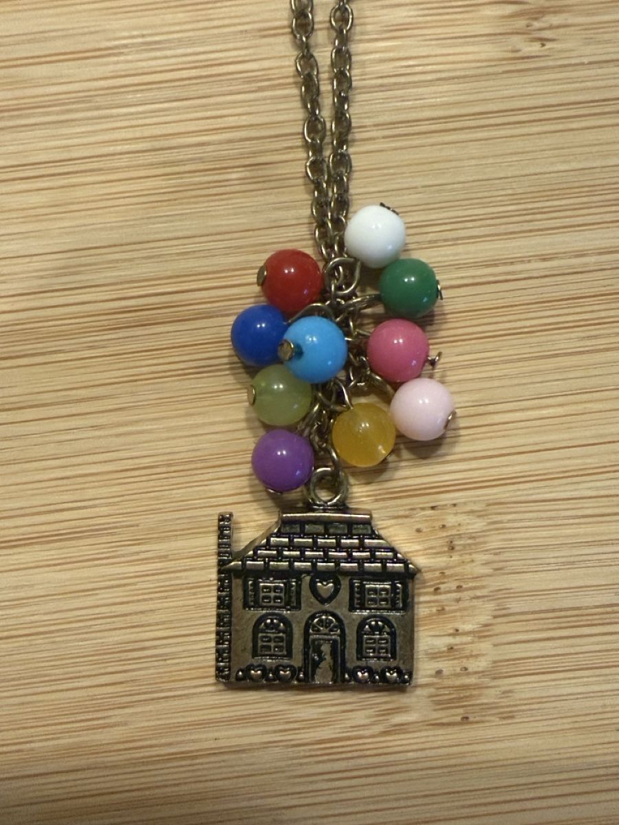 Catenine: Kette OBEN von Disney  – Usato da Basel venduto da zukk_
