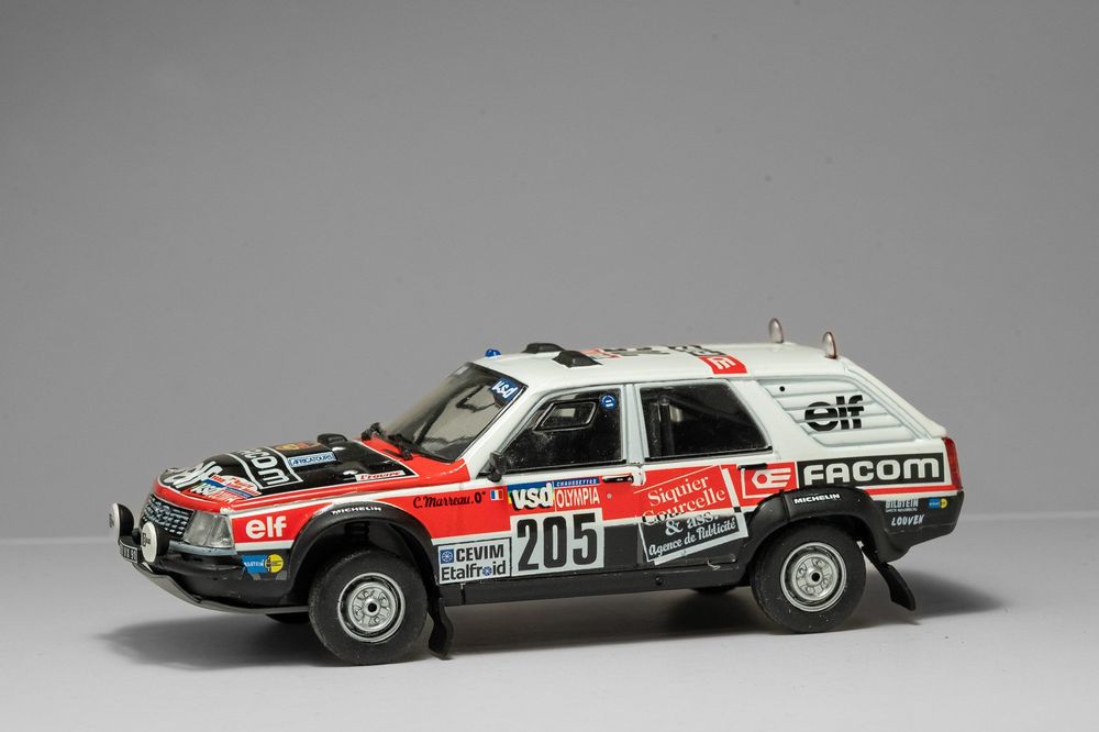 Norev Presse – Renault 18 Break Turbo 1983 – Rallye Paris Dakar – 1/43
