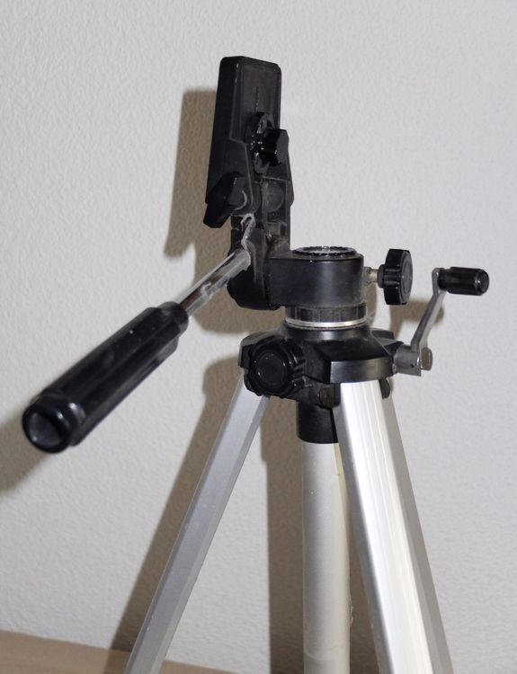 Treppiedi & Teste: Fotostativ – Usato da Wangs venduto da Rumauch 1