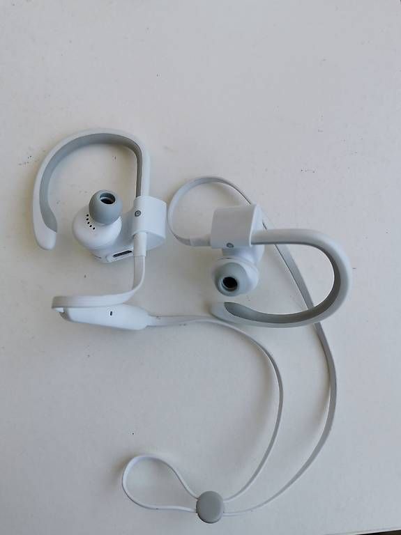Beats Cuffie: Beats Powebeats Wireless Kopfhörer – Usato da Burgdorf venduto da dinahla 2