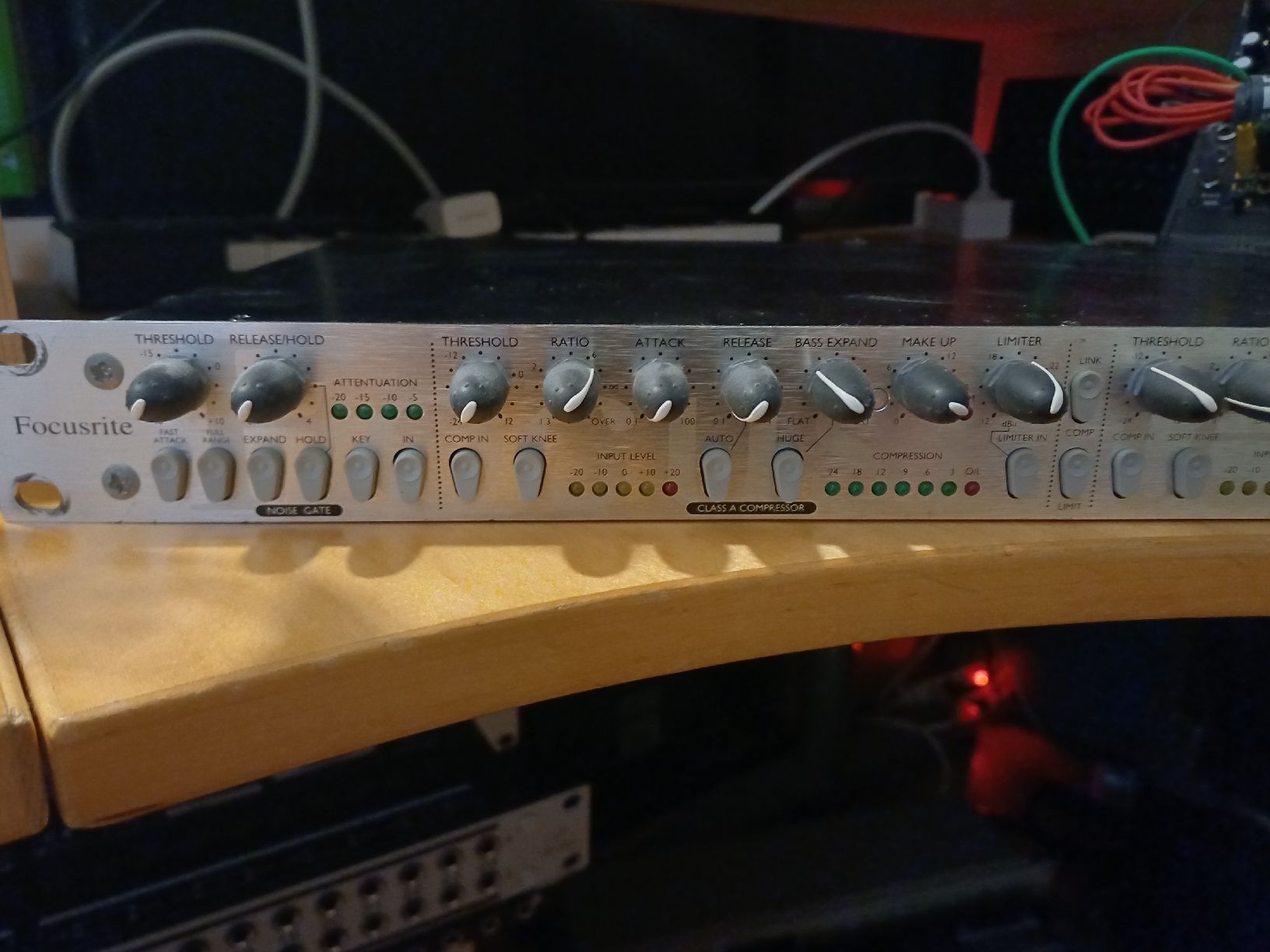 Focusrite Equalizzatori: Focusrite Compounder Audio Compressor – Usato da Thayngen venduto da chremi 1