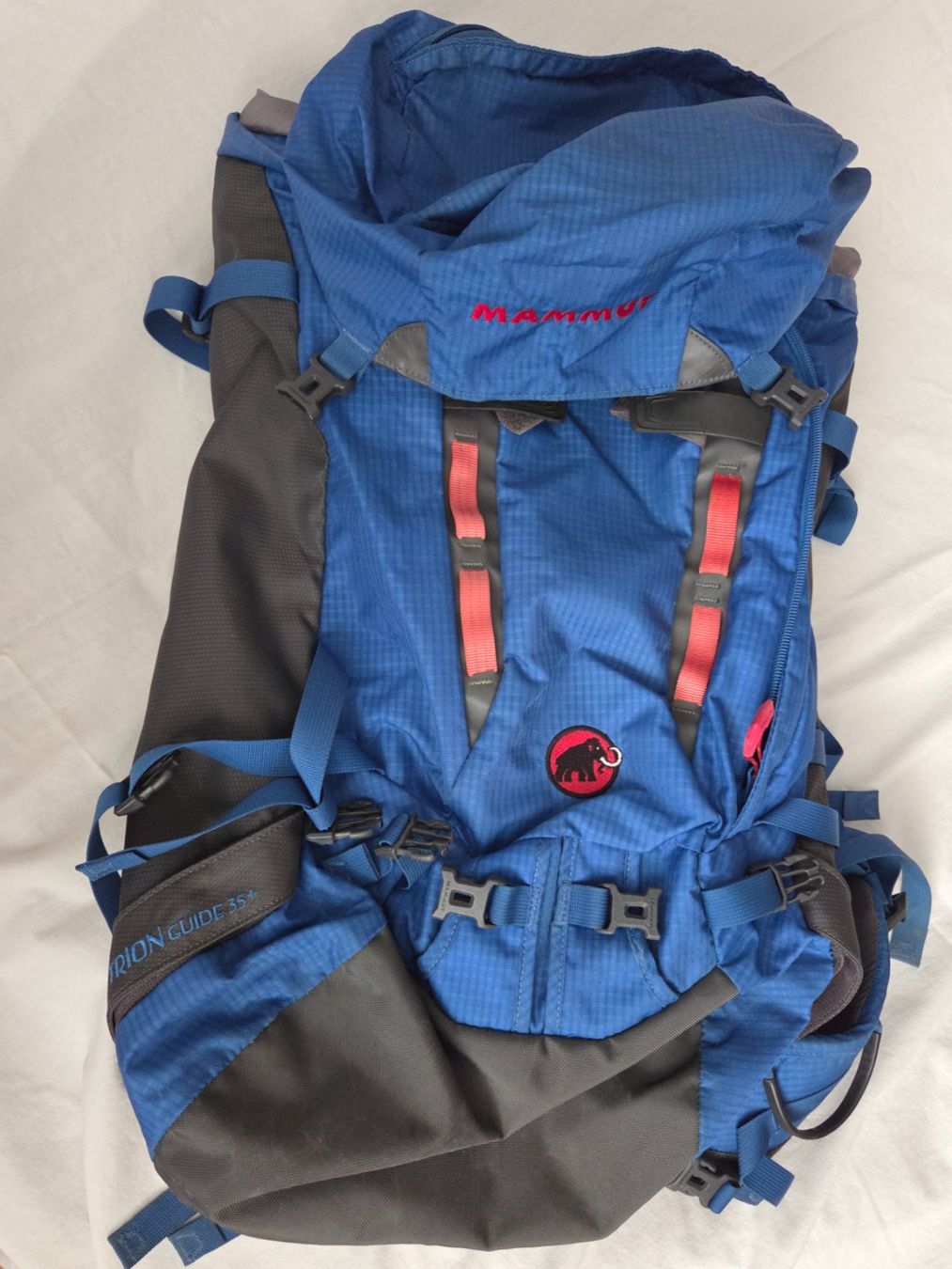 Mammut Zaini: Mammut Alpin Rucksack Trion Guide 35+ – Usato da Bettingen venduto da Wedgetail-Eagle2