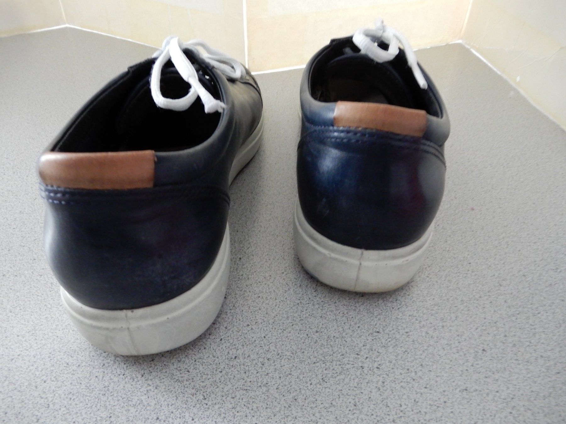 Ecco Scarpe da donna: Ecco Sneaker blau, Grösse 39 – Usato da Burgdorf venduto da Liss 3