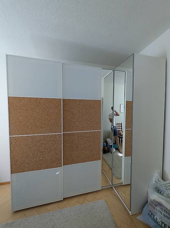 Armoires: IKEA PAX Kleider mit eck élément. – D'occasion à Zürich par MarcDG