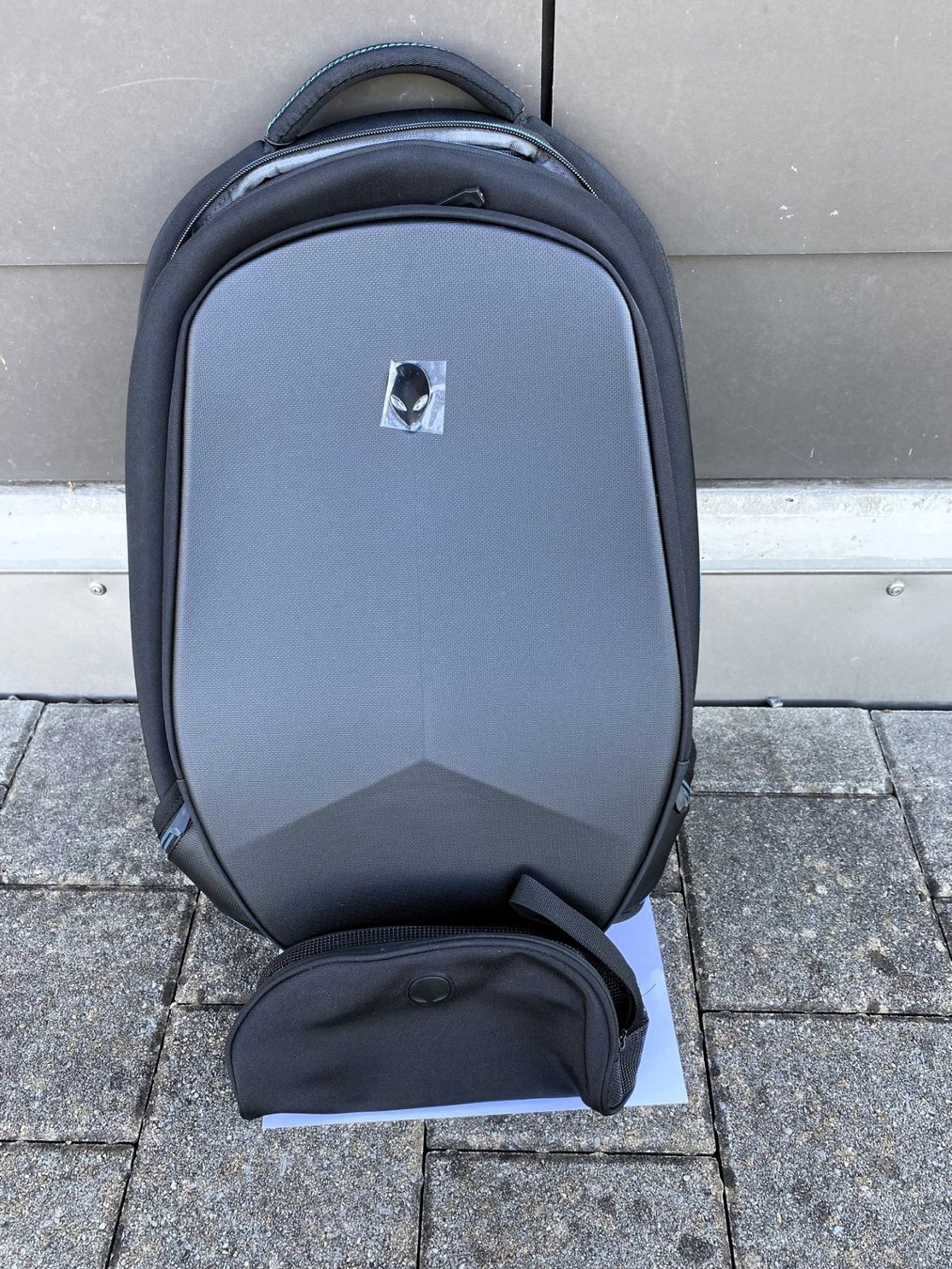 Alienware Rucksäcke: Alienware 17” Vindicator 2.0 (Rucksack) – Neu (gemäss Beschreibung) aus Unterägeri von  3
