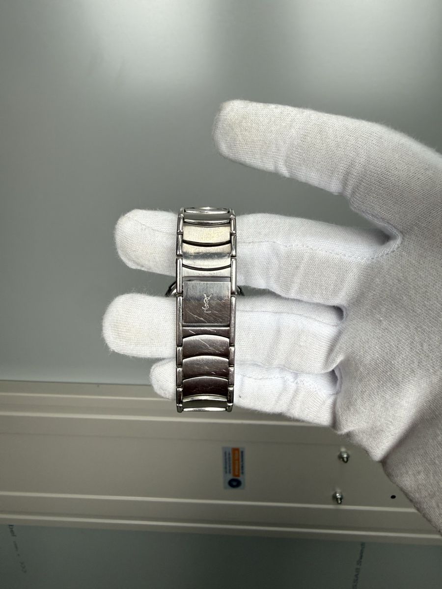 Saint Laurent Montres: Vintage YSL watch – D'occasion à Lausanne par Unehistoiredesapes 2