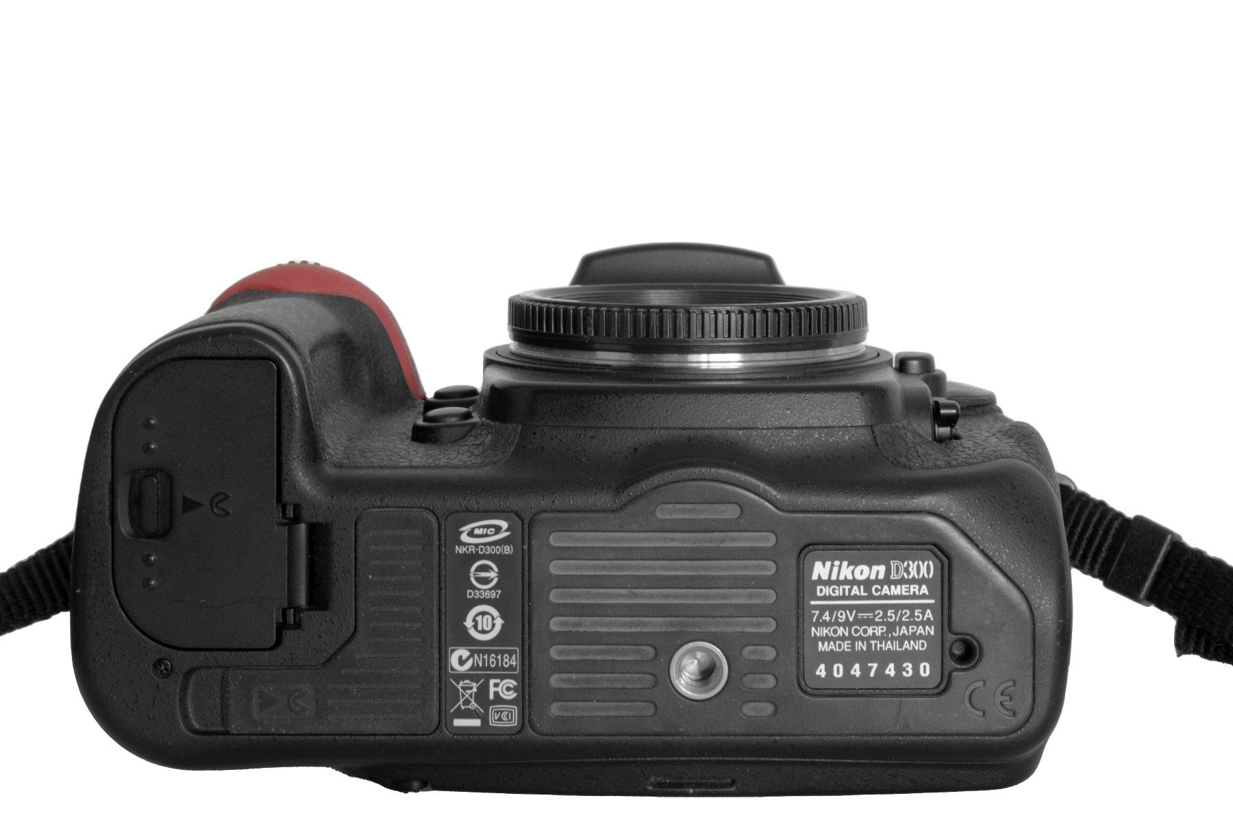 Nikon Kamera: NIKON D300 Semi Pro DSLR Kamera D300 – Gebraucht aus Emmen von  6