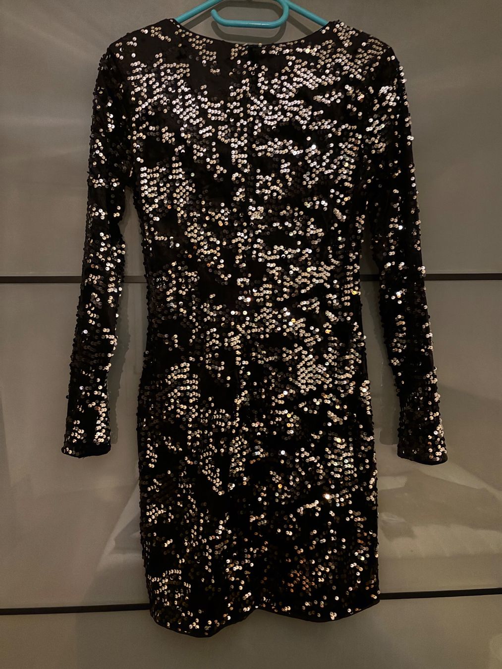 H&M Vestiti: H&M Pailletten Kleid, Gr. 38, – Usato da Rümlang venduto da Jenni.21 2