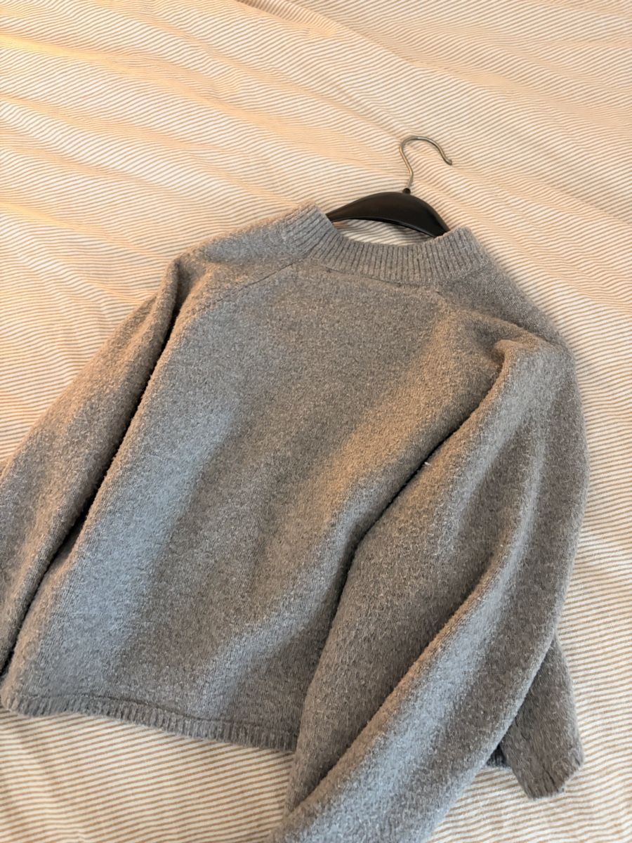 Bershka Pulls & Sweat-shirts: Bershka Pullover – D'occasion à Fisibach par sam_zb72 1
