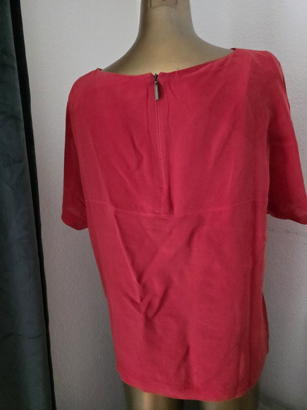 Strenesse T-Shirts: Shirt Strenesse Seide Rot  Top! – Gebraucht aus Laufenburg von may_r2st 1