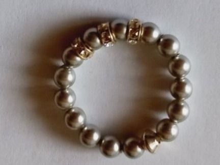 Swarovski Anelli: Elastischer Swarovski Fingerring hell Grau, Grösse 54 – Nuovo (secondo la descrizione) da Winistorf venduto da acreativ4
