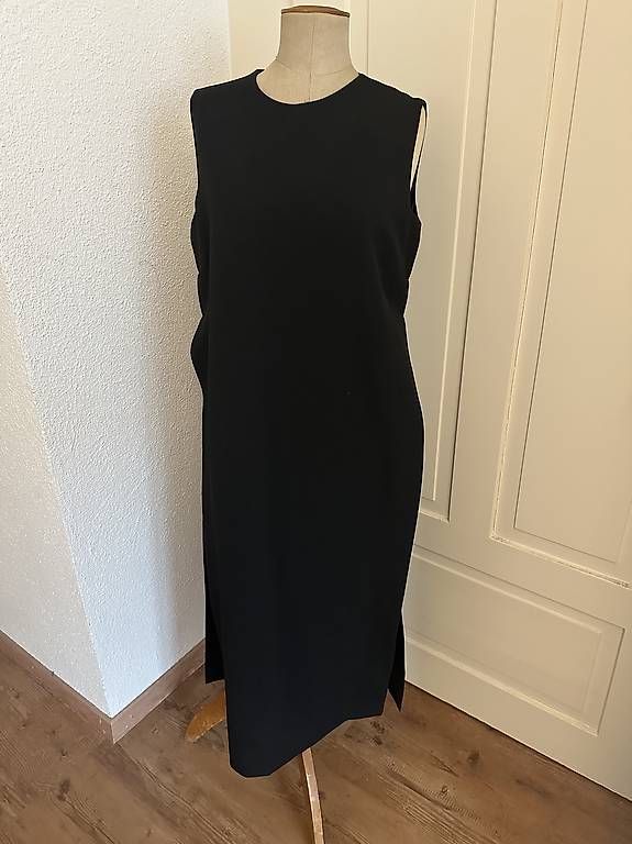 Vestiti: zara kleid  – Usato da Zürich venduto da GabiHiestand