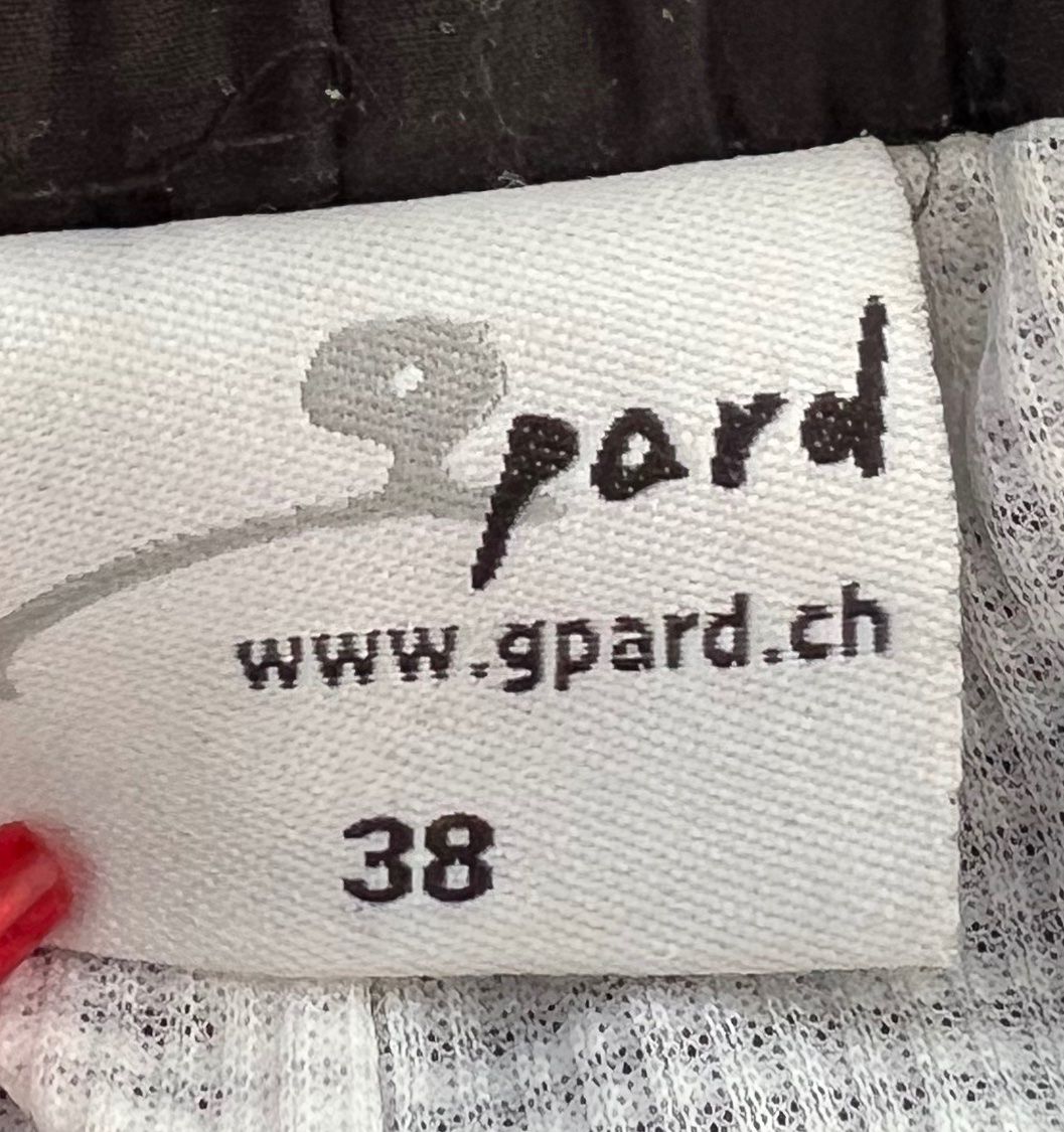 Pantaloni: Trainerhose Gpard – Usato da Liestal venduto da FlomiVivi 2