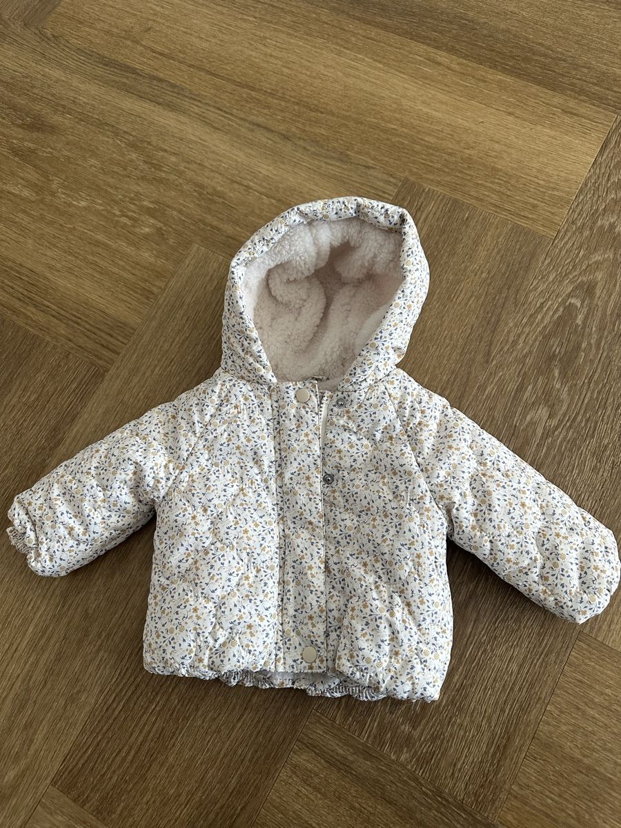 Zara Jacken & Mäntel: Neue Baby Jacke ungetragen – Neu (gemäss Beschreibung) aus Studen BE von Dedechi