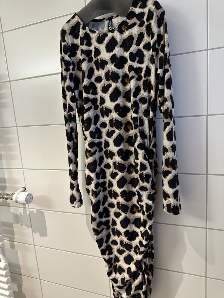 Vestiti: Damen Wunderschöne Kleid Gr/S – Nuovo e nell'imballaggio originale da Basel venduto da Ivana_4
