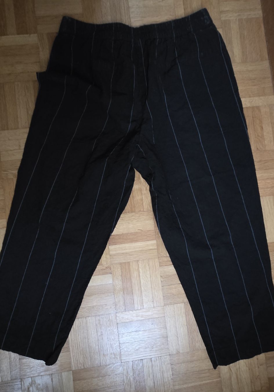 Pantaloni: pantalon 3/4 noir rayures – Usato da Yverdon-les-Bains venduto da van_dq65 5