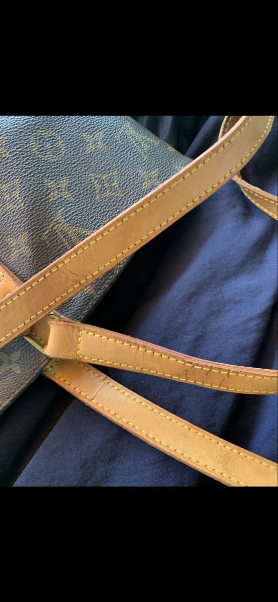 Louis Vuitton Borse: Louis Vuitton Tasche – Nuovo (secondo la descrizione) da Zürich venduto da alv_pqz2 4