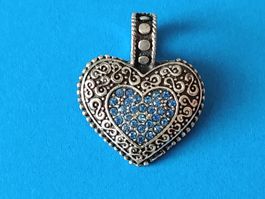 HERZ-DIRNDLSCHMUCK