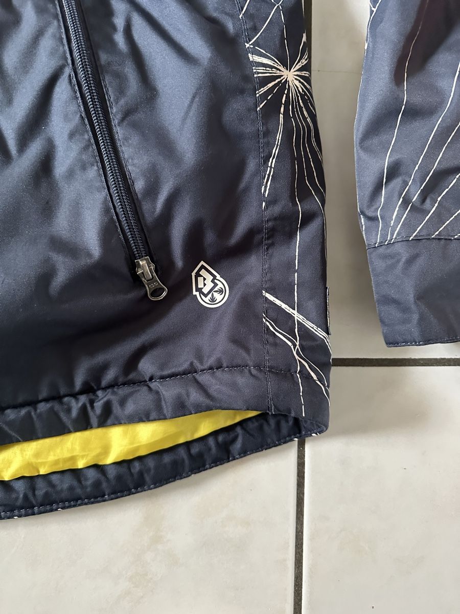 Brunotti Giacche: Veste de ski Brunotti taille L – Usato da Savagnier venduto da Pivovar2 1