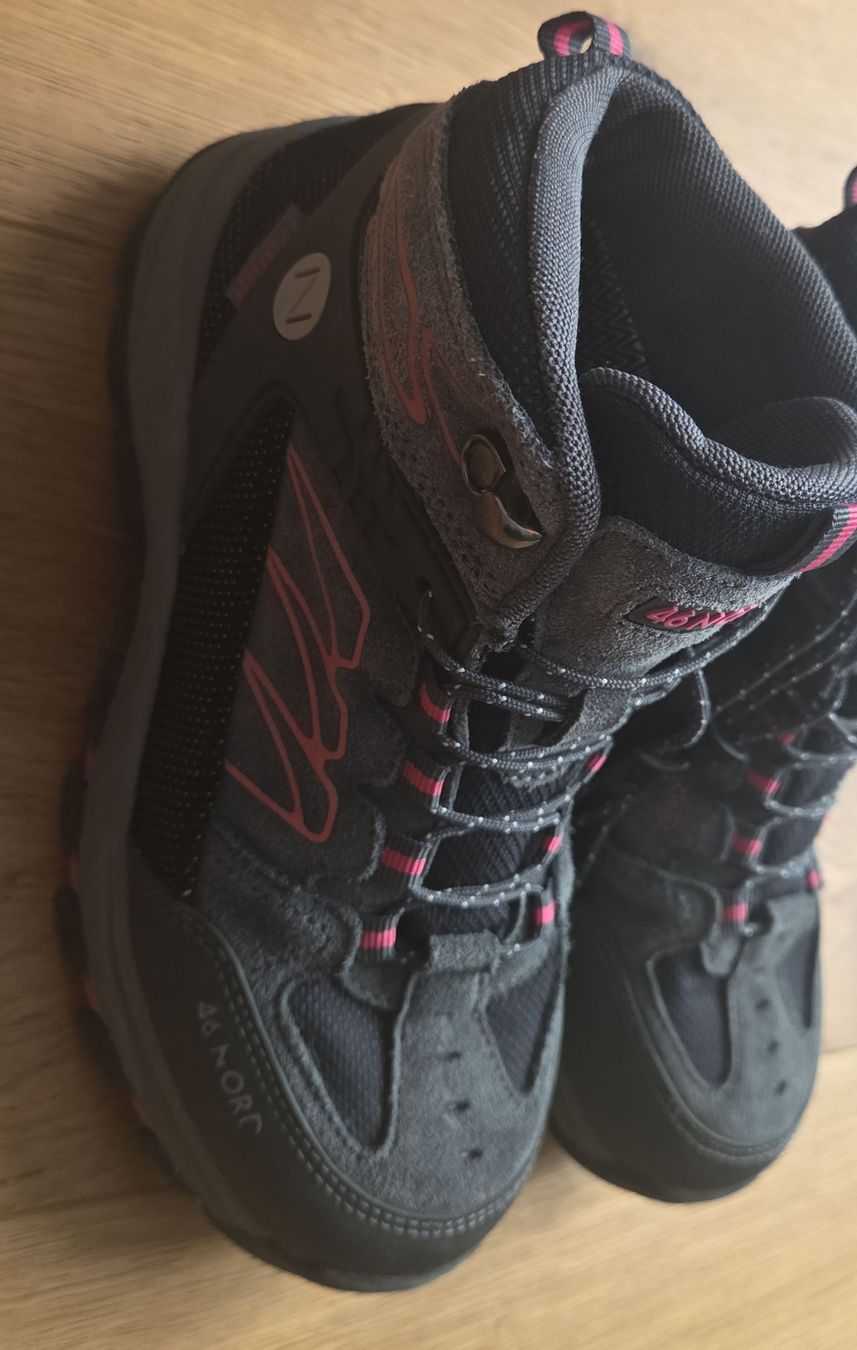 46 Nord Scarpe per ragazzi: Wanderschuhe Kids 46 Nord – Usato da Stein AG venduto da MARILiii89 2