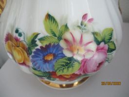 alter Kaffekrug mit Blumen Porzellan
