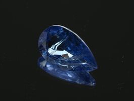 Natural Tanzanite 2.43ct - Incl. Certificate