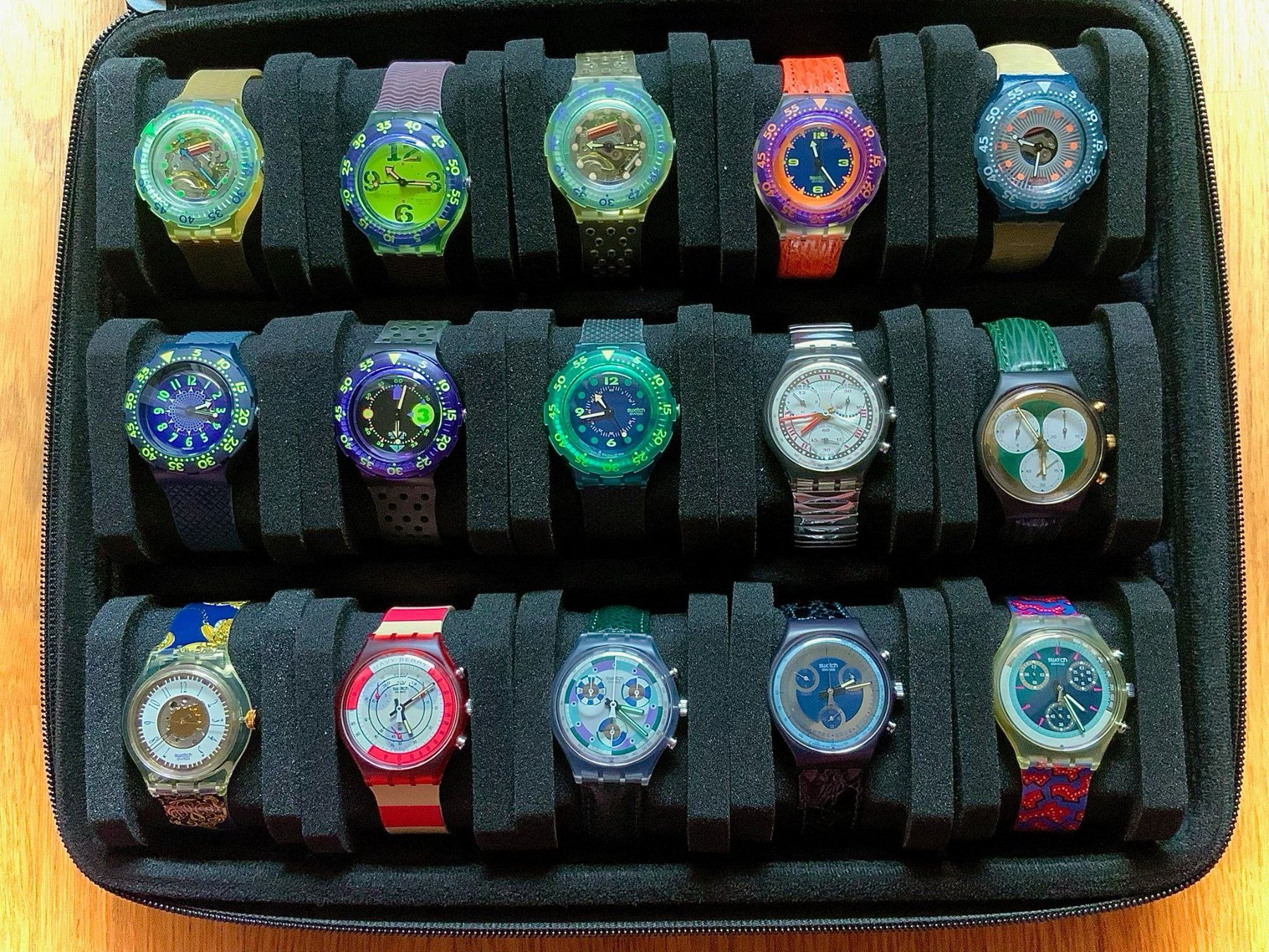 Swatch Uhren: Collection exceptionnelle de montres - 75 SWATCH collector – Neu und originalverpackt aus Bottens von Jafar55 6