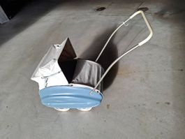 VINTAGE Puppenwagen der Schweizer Marke "Erika"