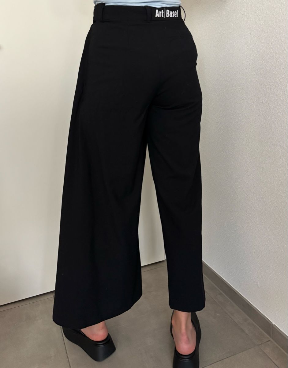 Pantalons: ArtBasel pants 2026 – Neuf avec emballage d'origine à Basel par mal_vf87 1