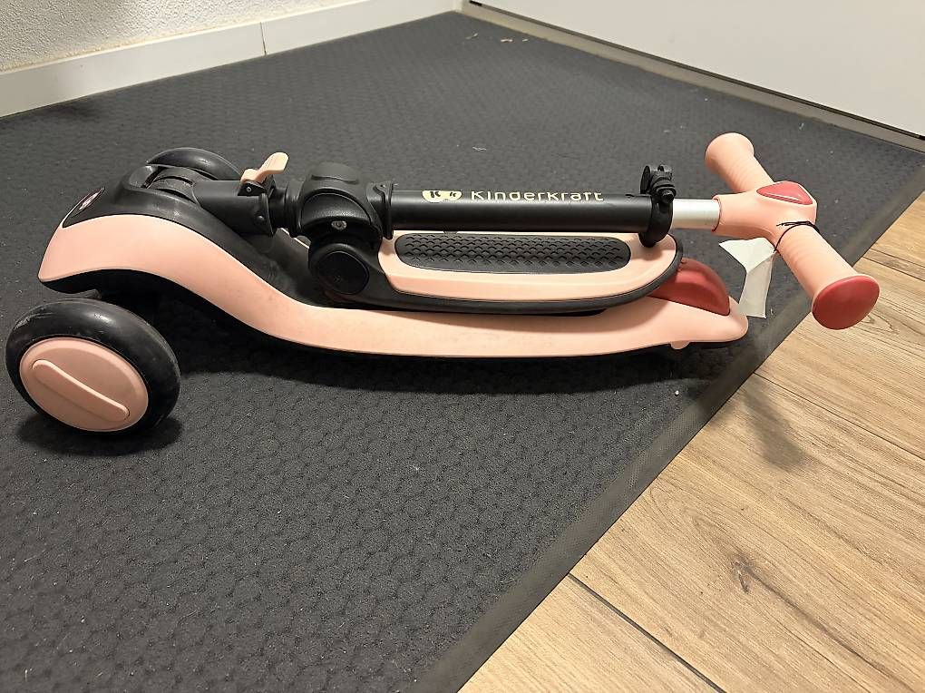 Kickboard: Trottinet Kleinkind – Usato da Therwil venduto da Simoliveri 2