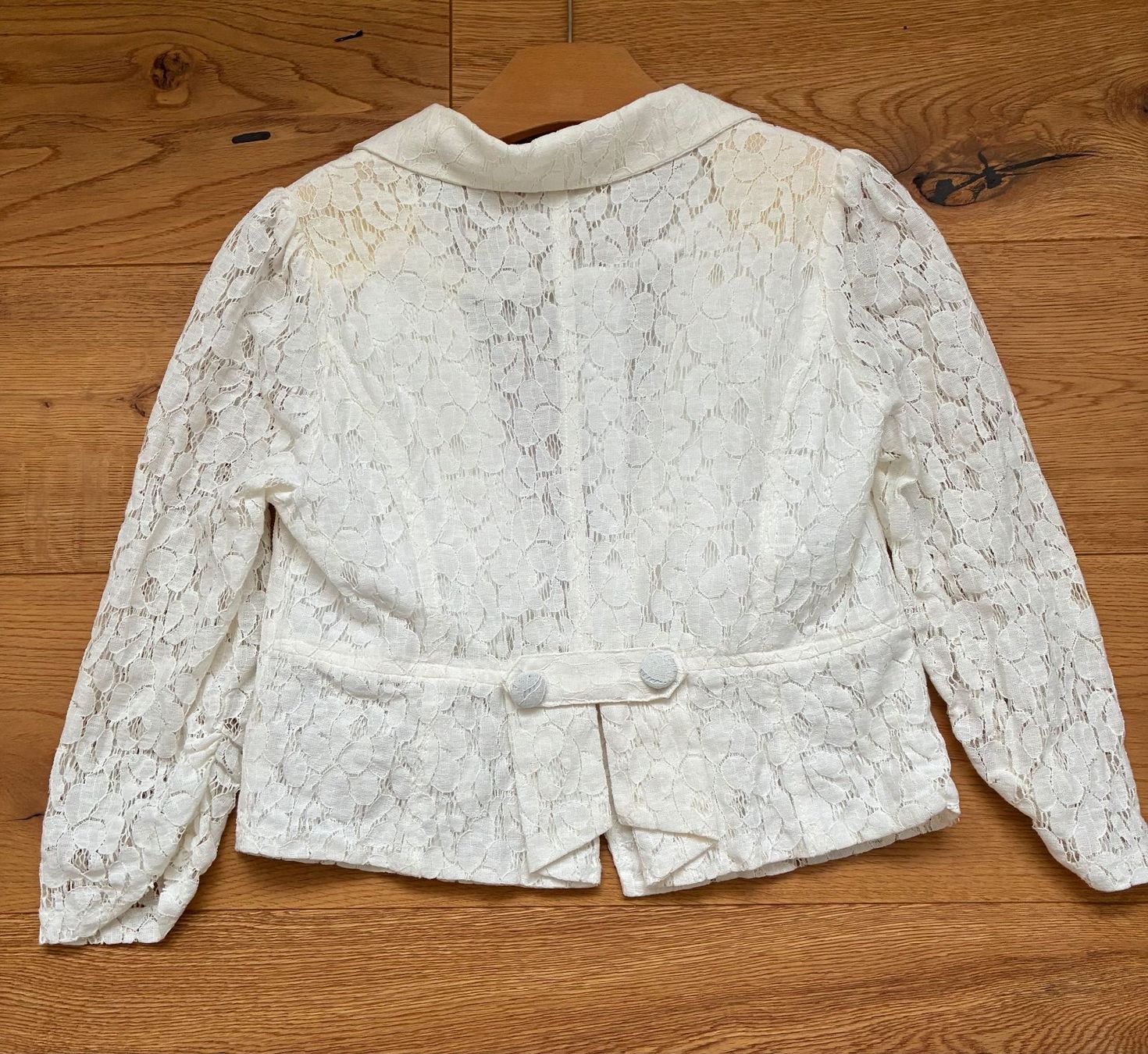 Jacken: Zarter Spitzen- Blazer – Gebraucht aus Murgenthal von chili60 3