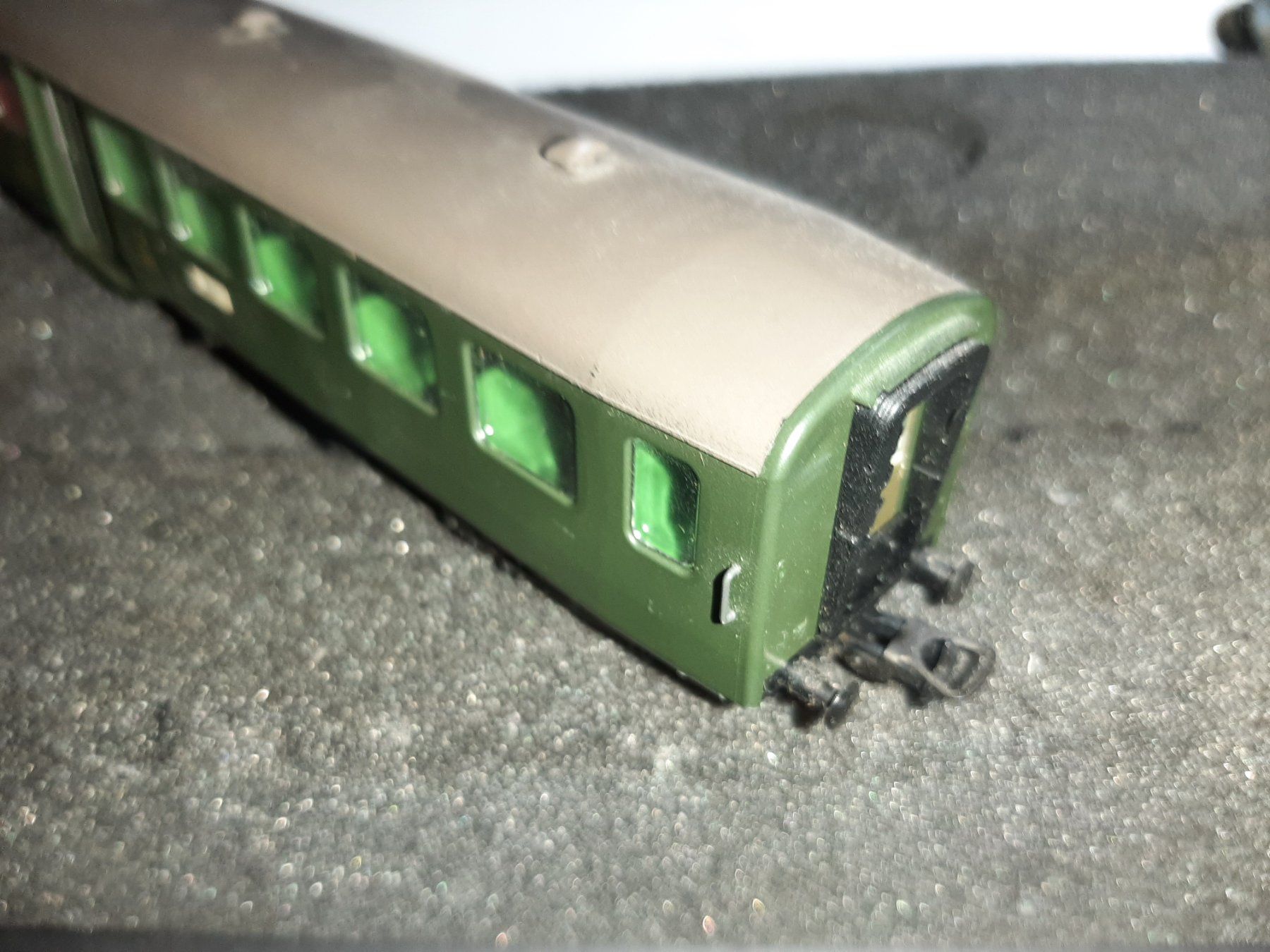 Liliput Modellini di ferrovie: LILIPUT 50 85 20-39 062-8 2CL – Usato da Avully venduto da RIVALIS 5