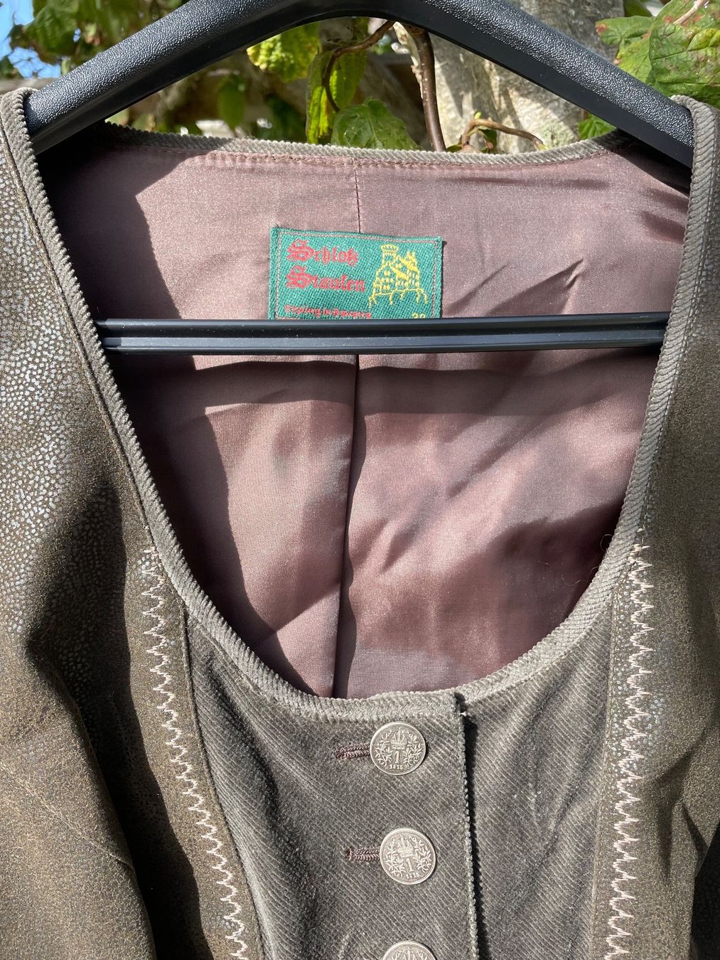Gilets & Westen: Schille – Neu und originalverpackt aus Benken ZH von stefiz 1