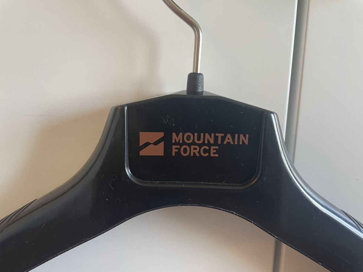Mountain Force Vestes: Mountain Force Set (Jacke & Hose) – D'occasion à Gockhausen par AnneT07 8