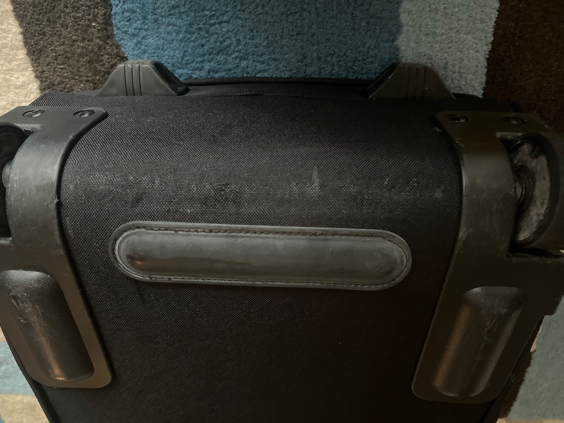 Dakine Valigie: Dakine Carry On Roller 36 Liter Rollkoffer – Usato da Winterthur venduto da britsi 3