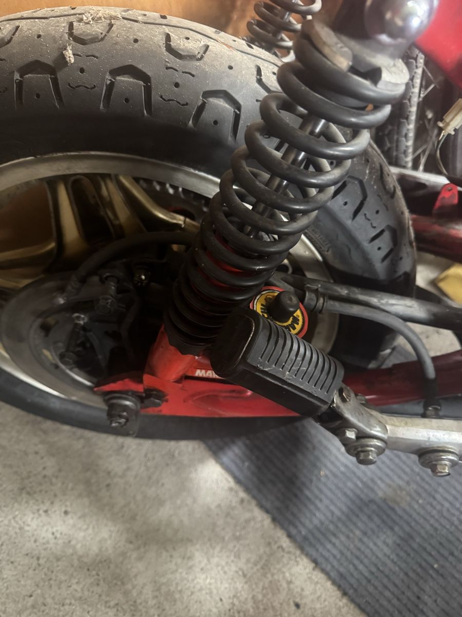 Honda Tutti i ricambio per moto: Honda 900 Rahmen Räder etc – Usato da dättlikon venduto da sulsimoto 2
