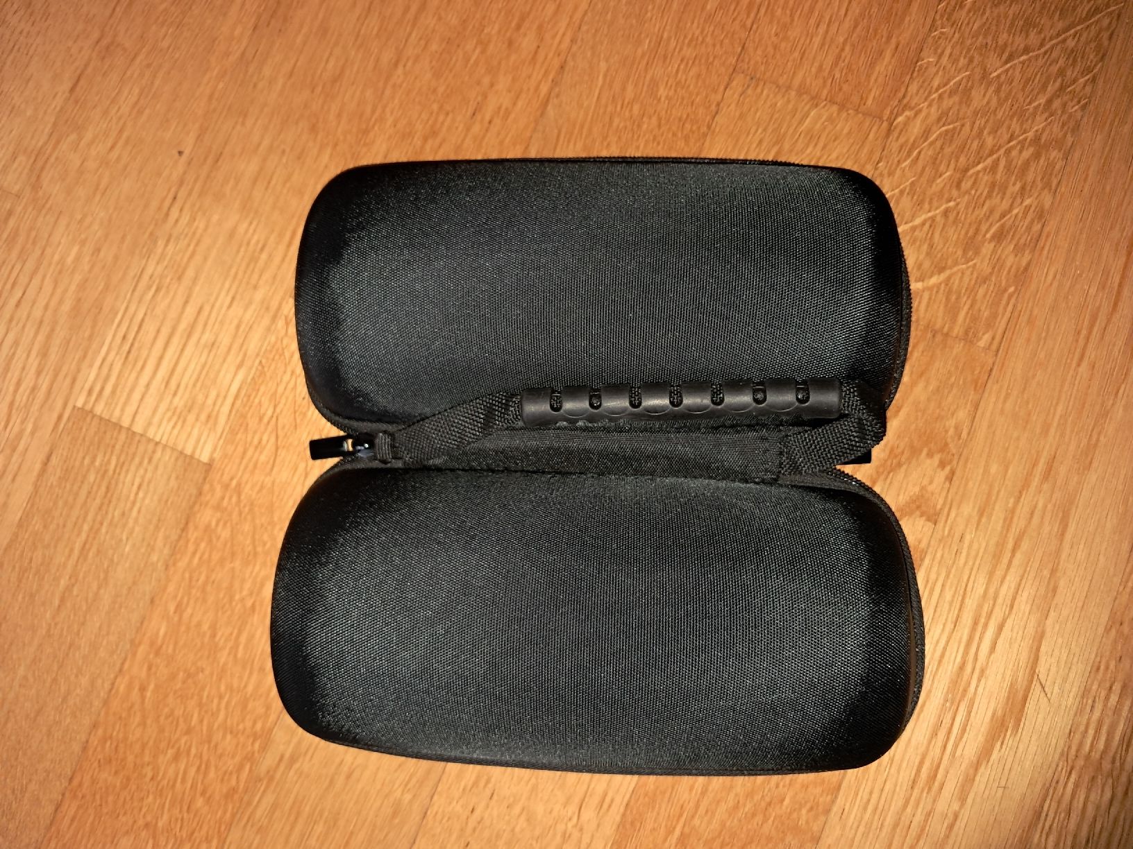 Casse acustiche: Boombox Tasche und Träger – Usato da Dintikon venduto da Kamelsammler 3