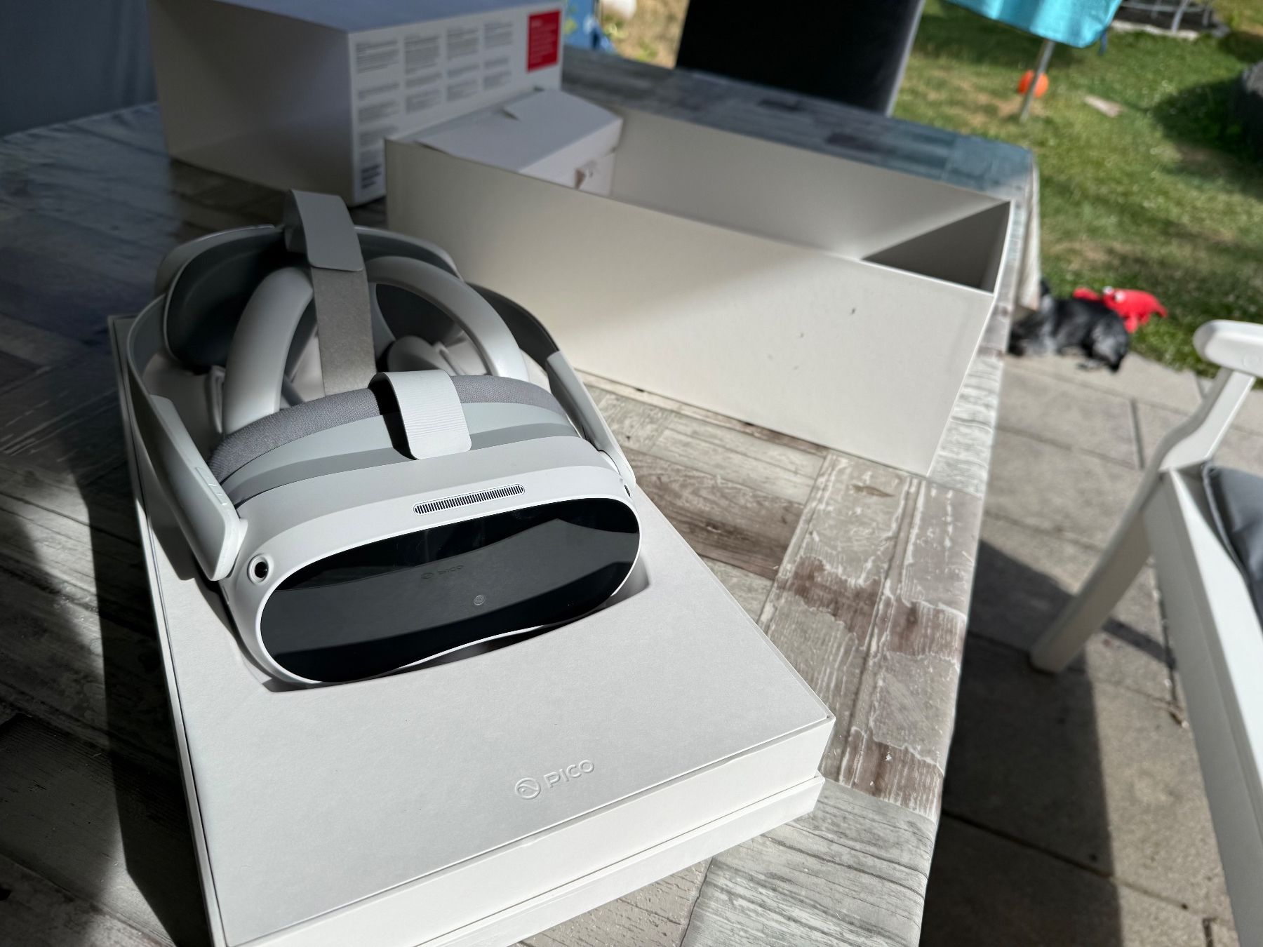 Pico Casque VR: Pico 4 VR Headset mit Controllern – D'occasion à Bätterkinden par alexanderbuehler
