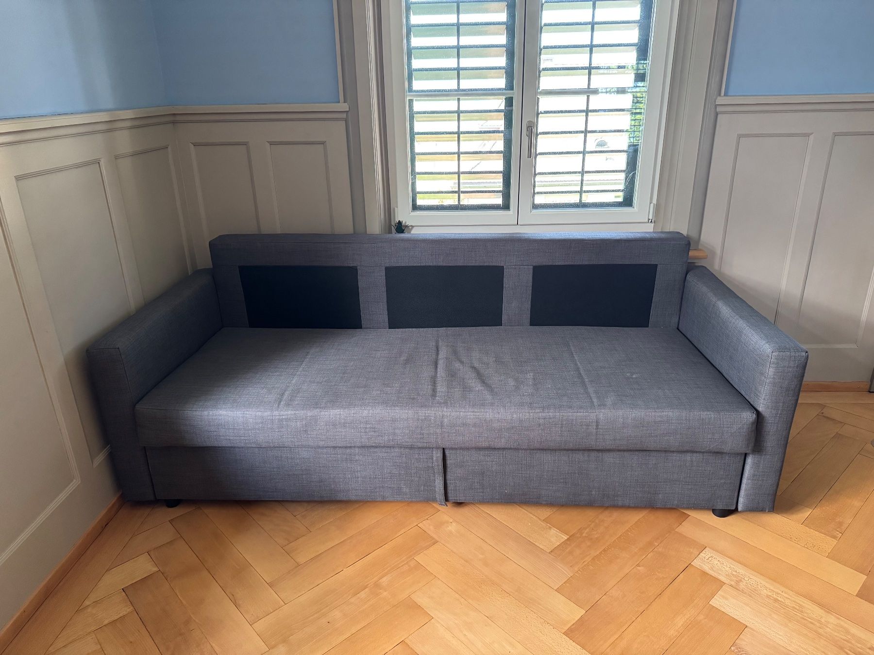 Ikea Sofas: IKEA FRIHETEN 3er-Bettsofa dunkelgrau – Gebraucht aus Schwyz von dgxspark 1