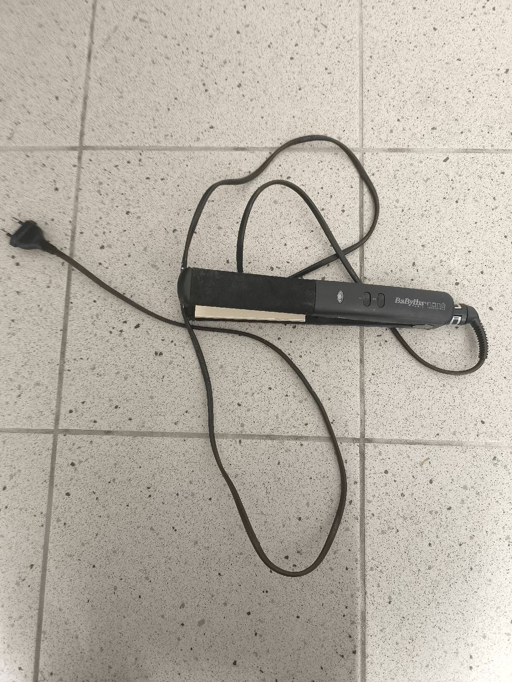 Piastre & Arricciacapelli: Babyliss Pro 230 Titanium Ceramic Glätteisen gebraucht – Usato da Ettiswil venduto da Hansku