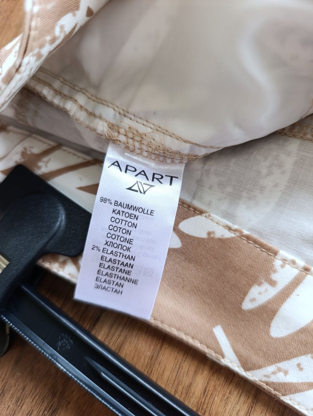 Pantaloni: Damen Baumwolle Hose, Gr 38 neu – Nuovo (secondo la descrizione) da Zürich venduto da VorlonShadow 4
