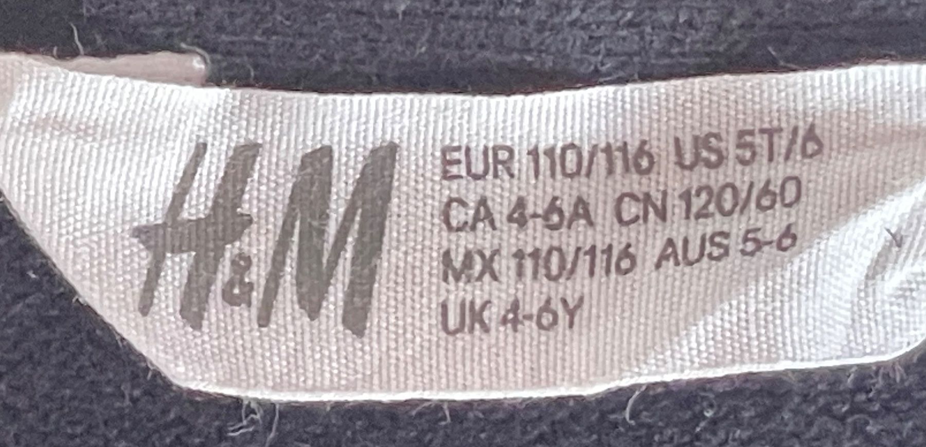 H&M Maglioni & Felpe: Cardigan in cotone H&M – Usato da Castel San Pietro venduto da Moregi 2