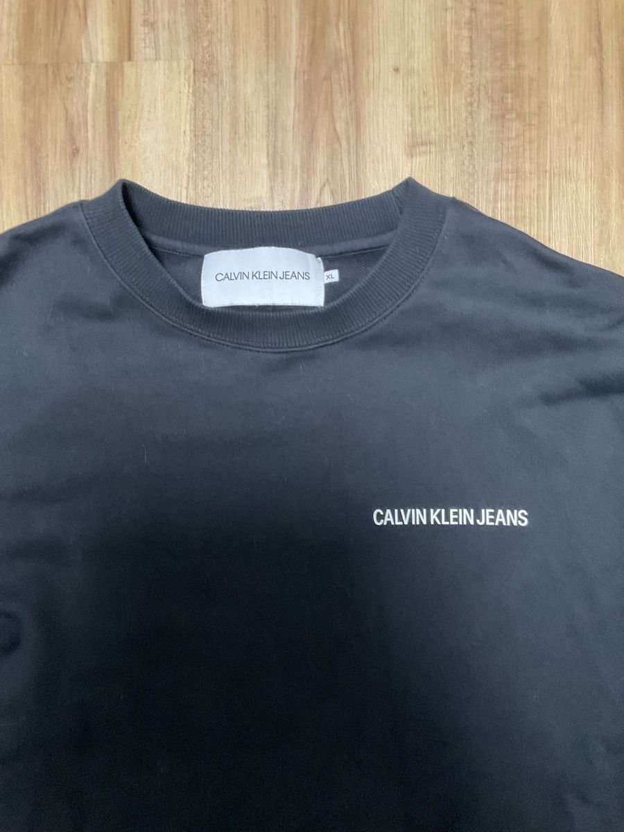 Calvin Klein Pullover & Sweatshirts: Pullover Calvin Klein Jeans schwarz Grösse XL – Gebraucht aus Rorschach von daj_9gxt 1