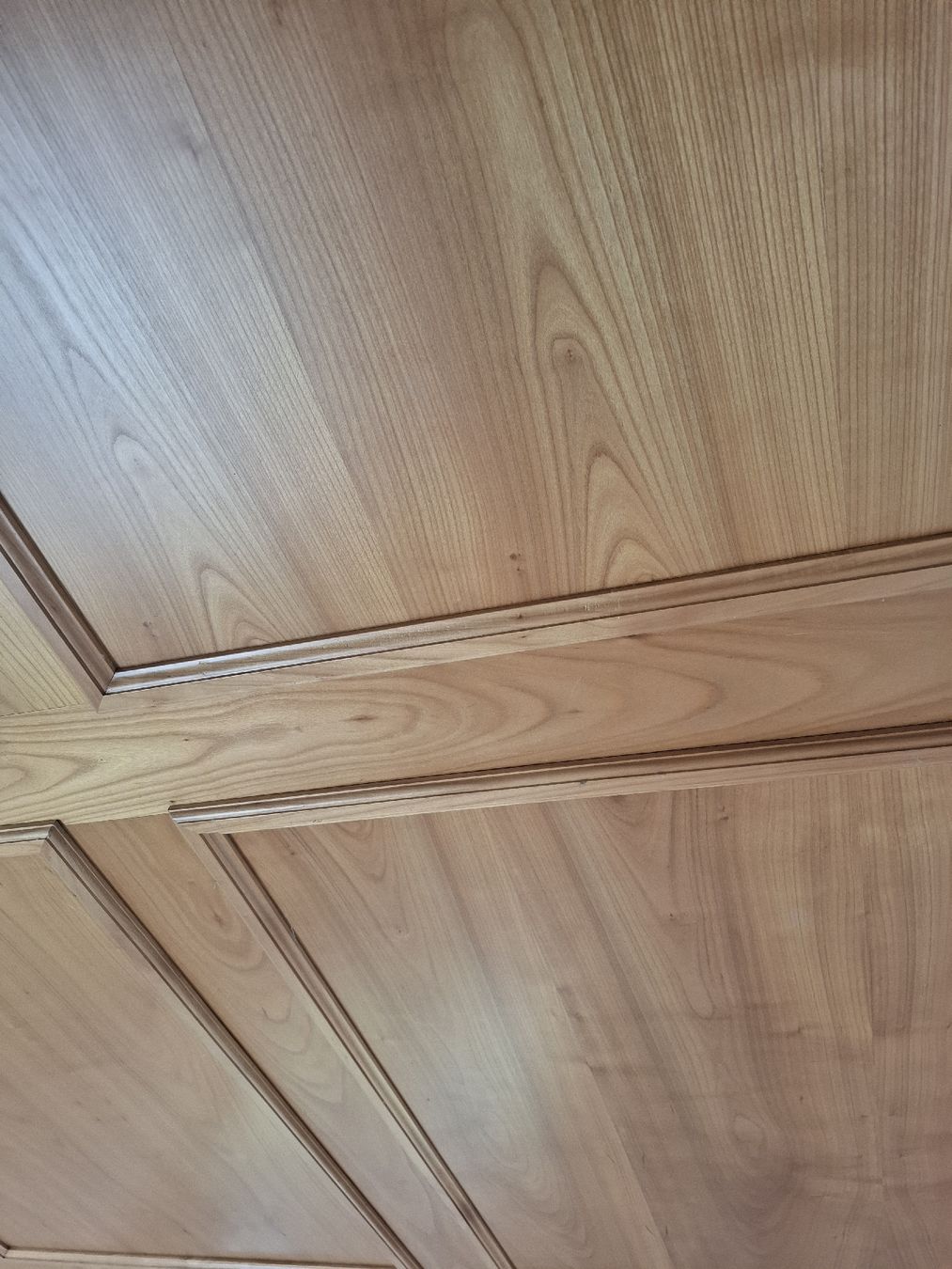 Articoli in legno: Antike Kirschholz Kassettendecke – Usato da Ammerswil AG venduto da Treemountain 1